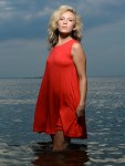 carrie-ellis-beach-portrait-mark-knopp 4
