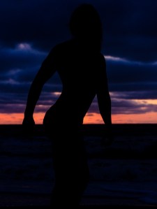 eileen-virginia-beach-sunrise-fitness-session 5