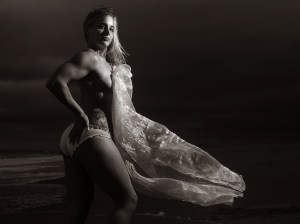 eileen-virginia-beach-sunrise-fitness-session 7