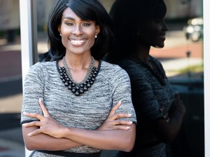 leslies-norfolk-headshot-session-photo 5