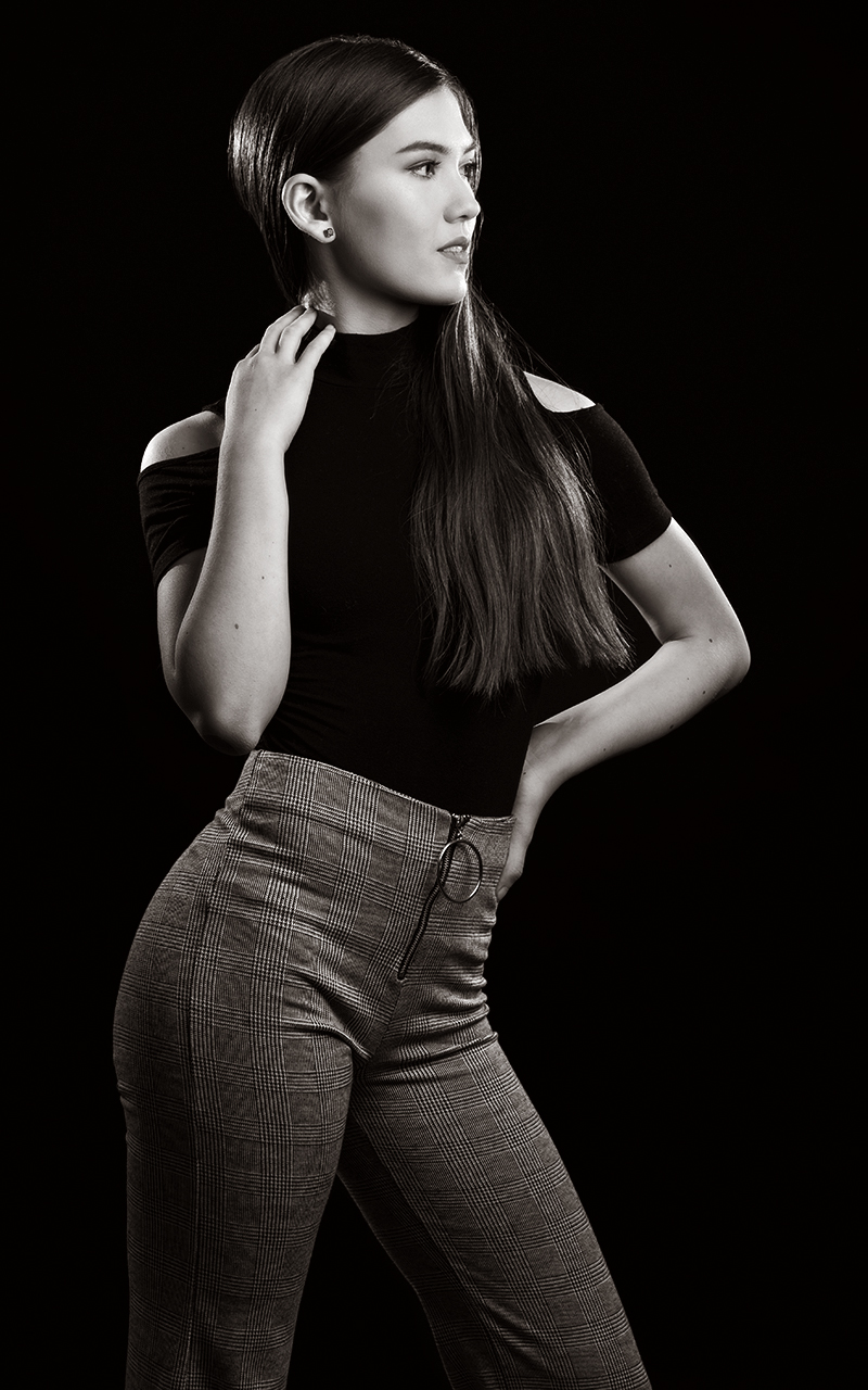 Easton-Nguyen-studio-portrait 5