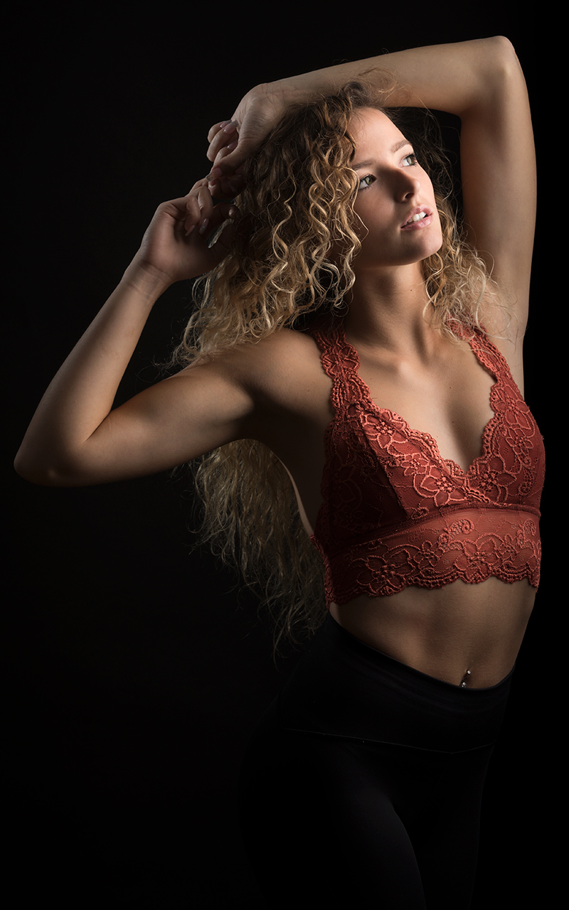 madison-kirby-studio-portrait 5